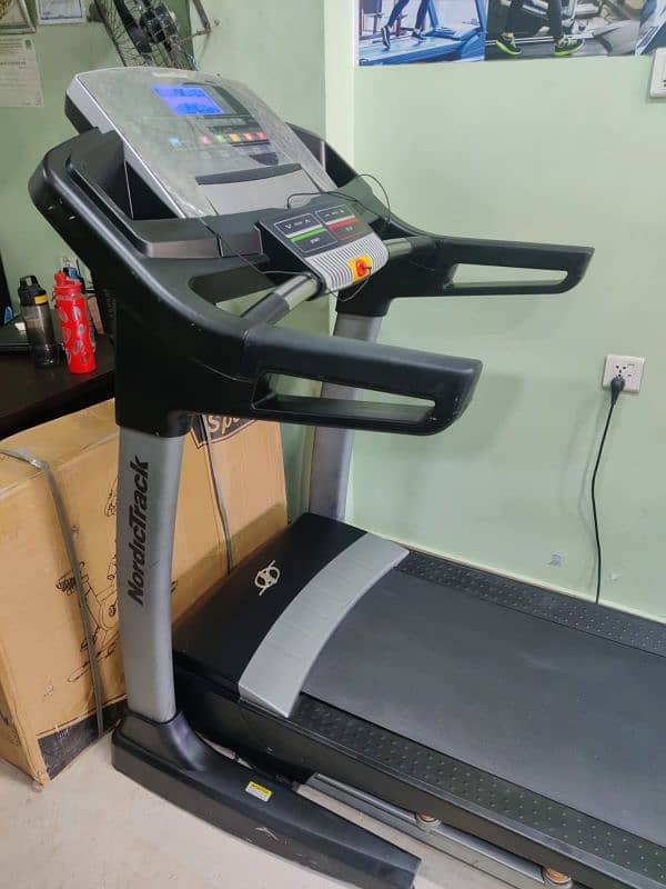 NordicTrack T15.0 Treadmill 3