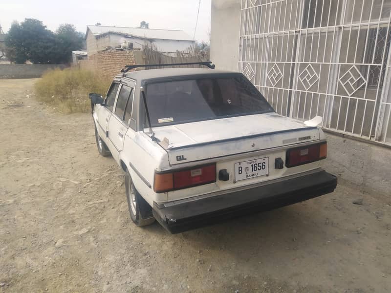 Toyota corolla 82 2