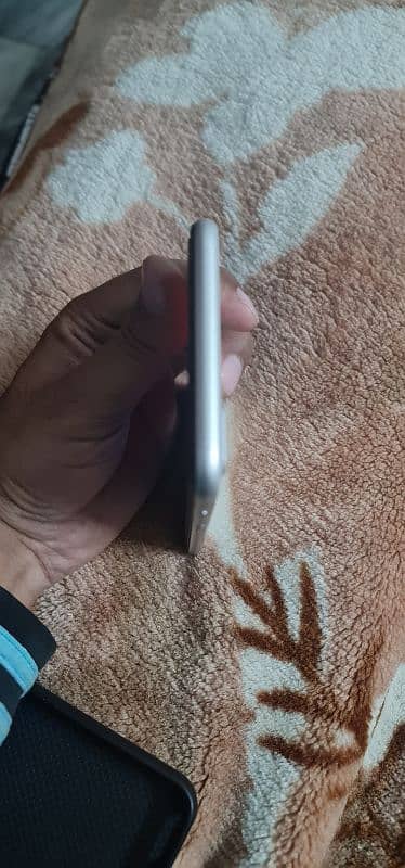 iphone 7plus excellent condition 4