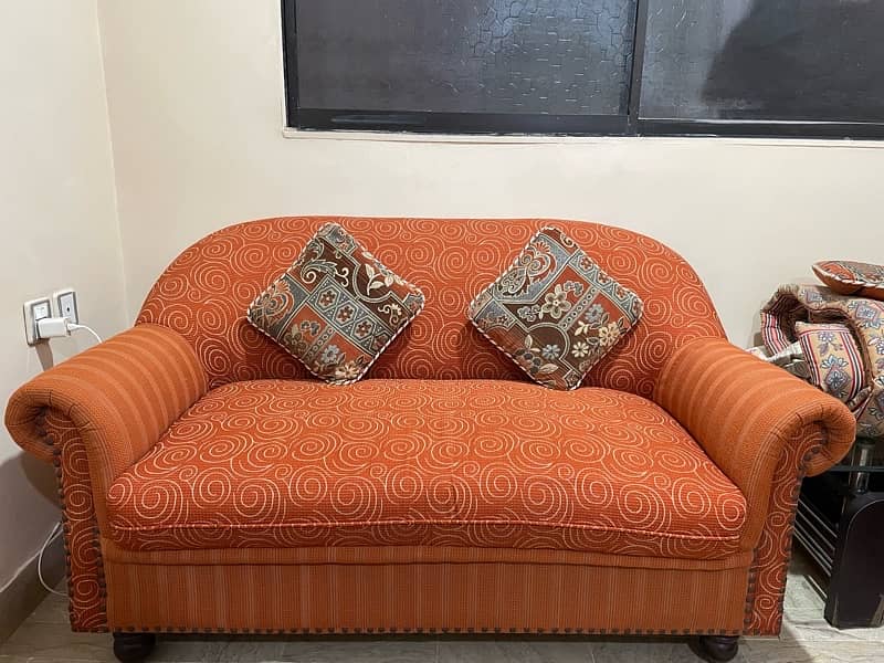 7- Seater sofa set with 7 cushions - URGENT SALE 2