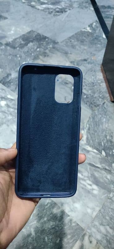 Selling OnePlus 8T 8