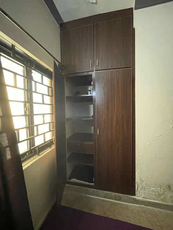 Single Room For Rent in G11/3 Street 97 4