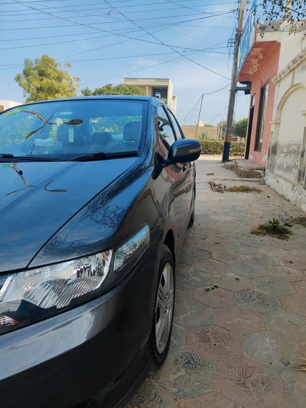 Honda City IVTEC 2017 (Lush Condition) 2