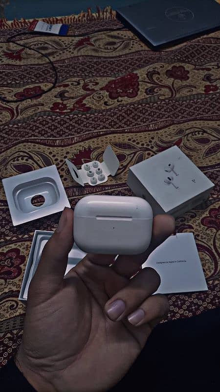 apple air pods pro alternative 2 generation/earphones/earbuds/handfree 1