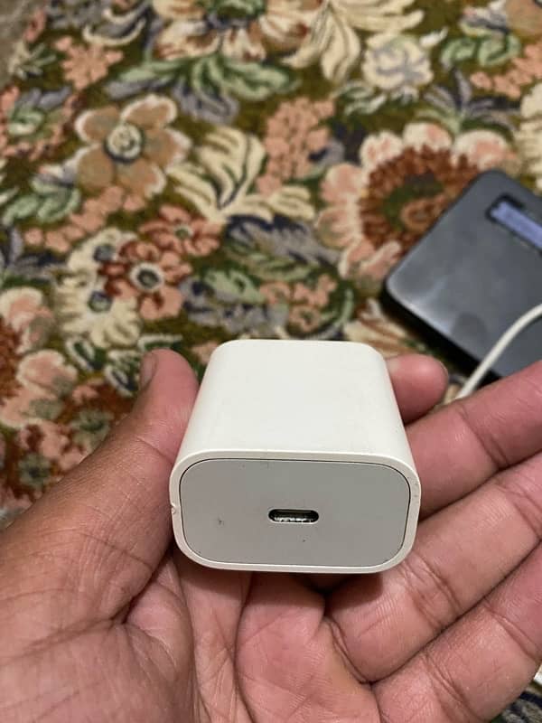 iphone 11(non-pta) & adapter and cable original 8