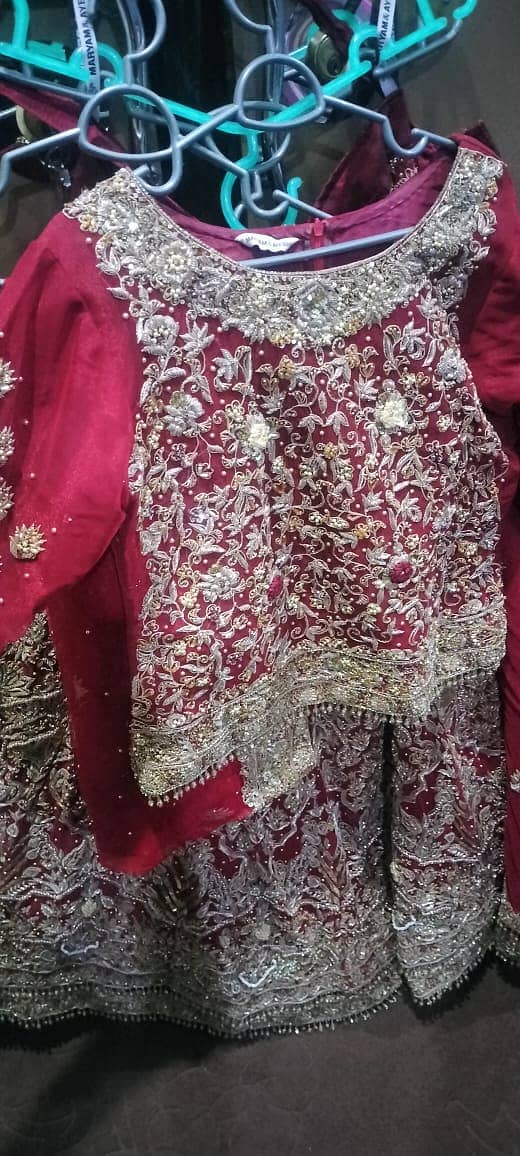 2025 new latest design bridal lehnga for sale. 0