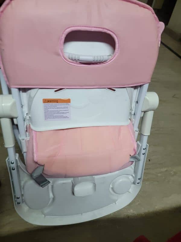 Imported foldable High Chair with wheels 1