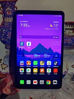 Samsung Galaxy tab A8.4 3gb-32gb 2020 Sim spot  with box chat olx