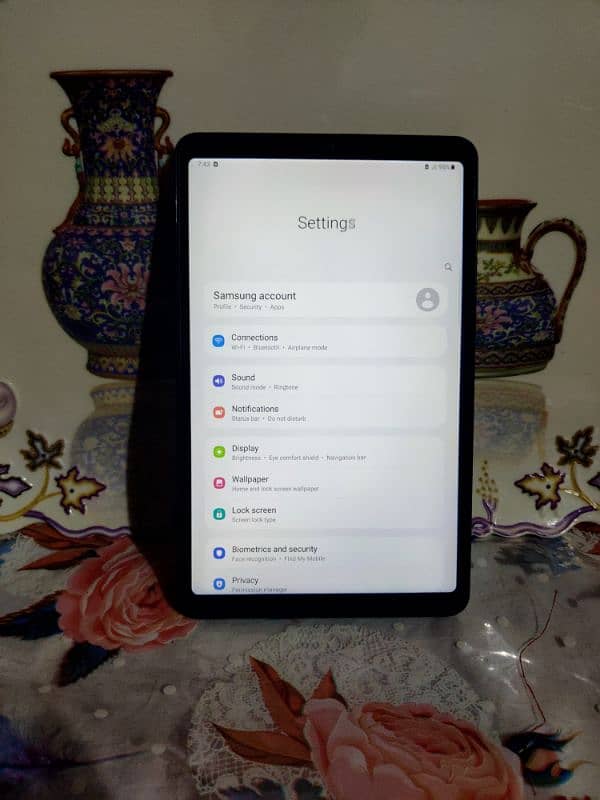 Samsung Galaxy tab A8.4 3gb-32gb 2020 Sim spot  with box chat olx 2