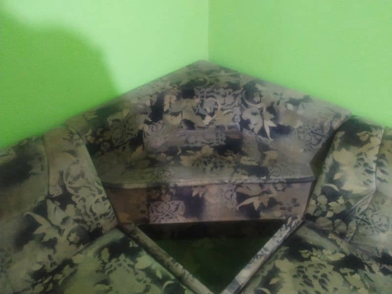 Used Sofa Set 4