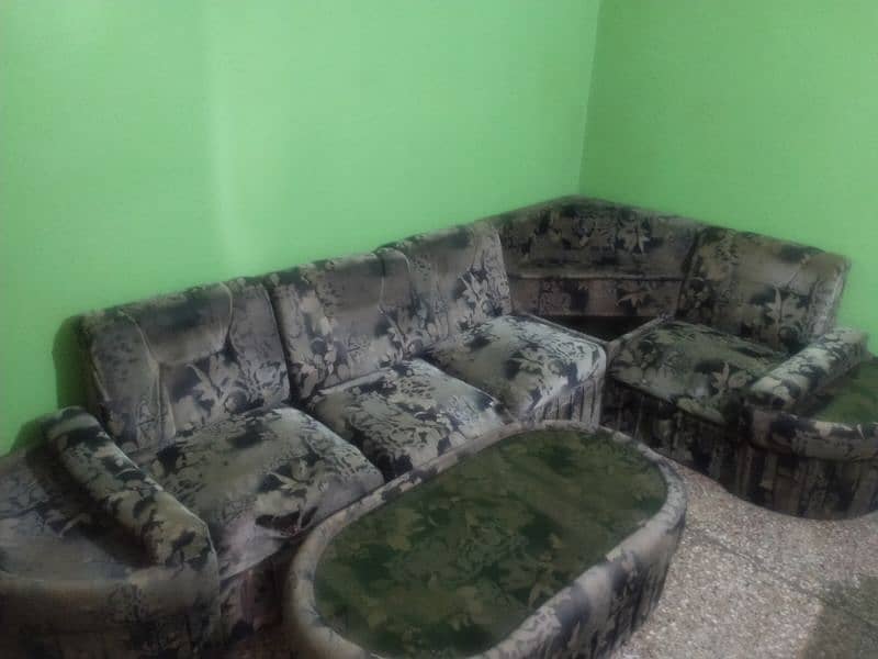 Used Sofa Set 8