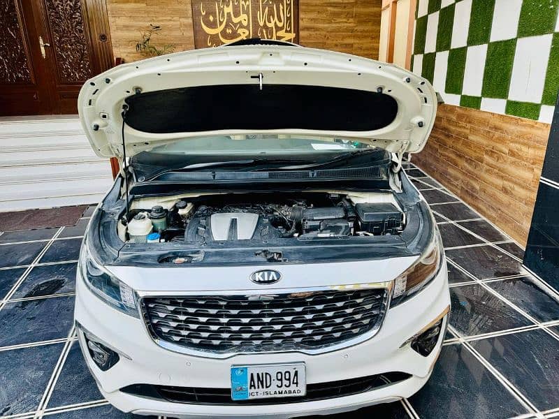 KIA Grand Carnival 2019 1