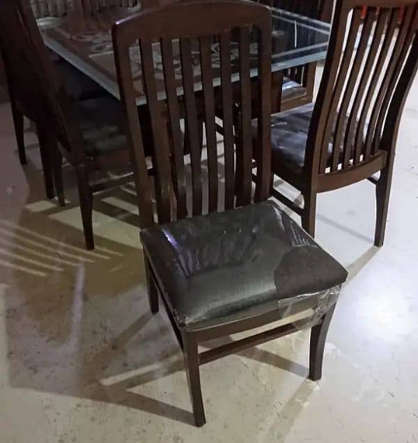 Dining table with 8 chairs jusk like new 4