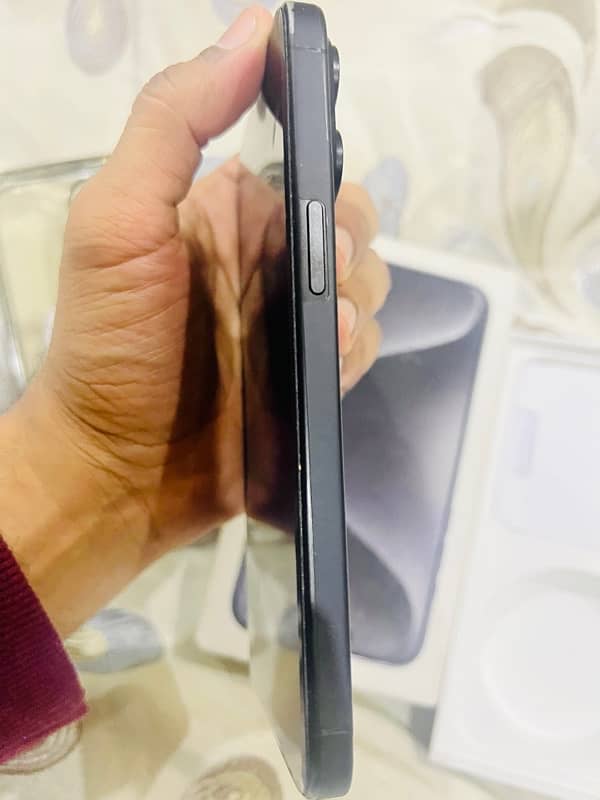 I phone 15 pro max black 2