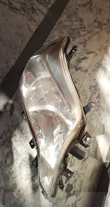 land cruiser light 2