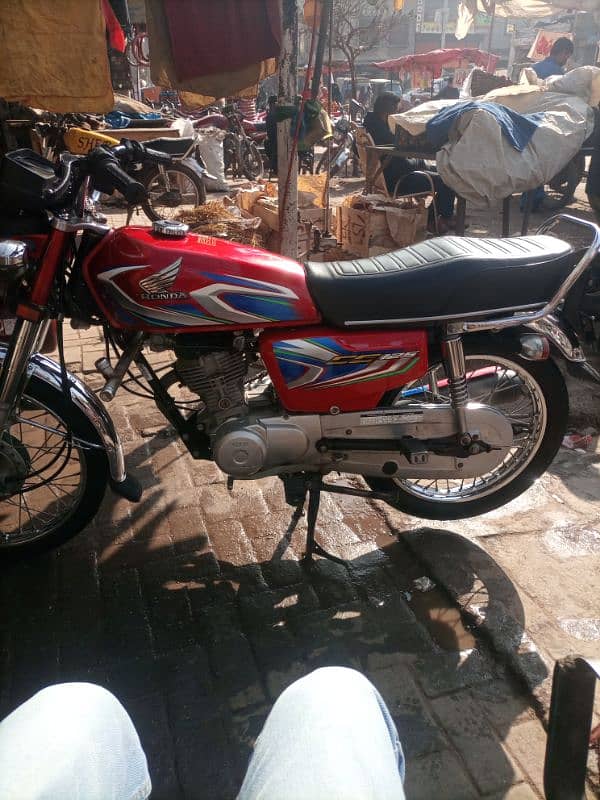 bike honda 125 4