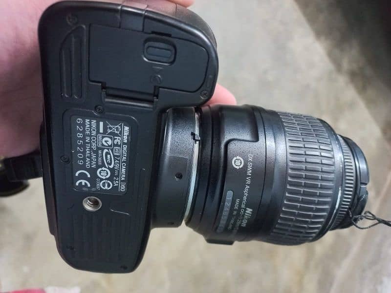 D60 Digital camera with Original Lens 1