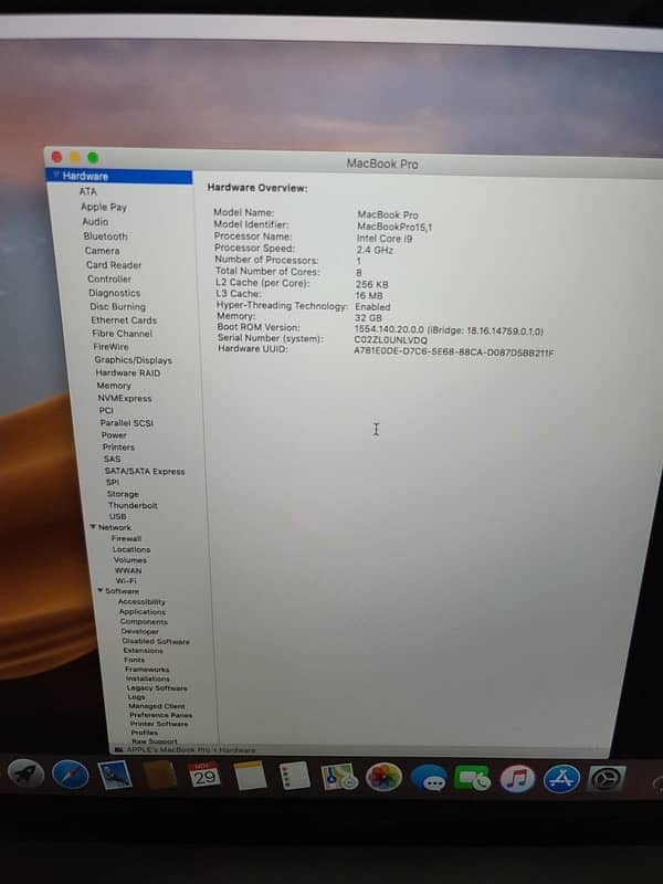 Apple MacBook Pro 4