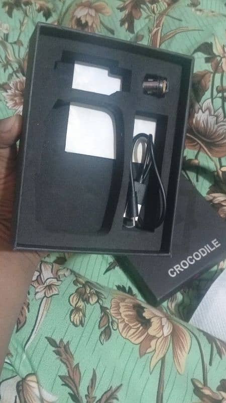 chrocodil vape available 0