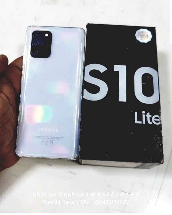 s10 lite Daul sim complete  box hai 8 gb 128 gb 4