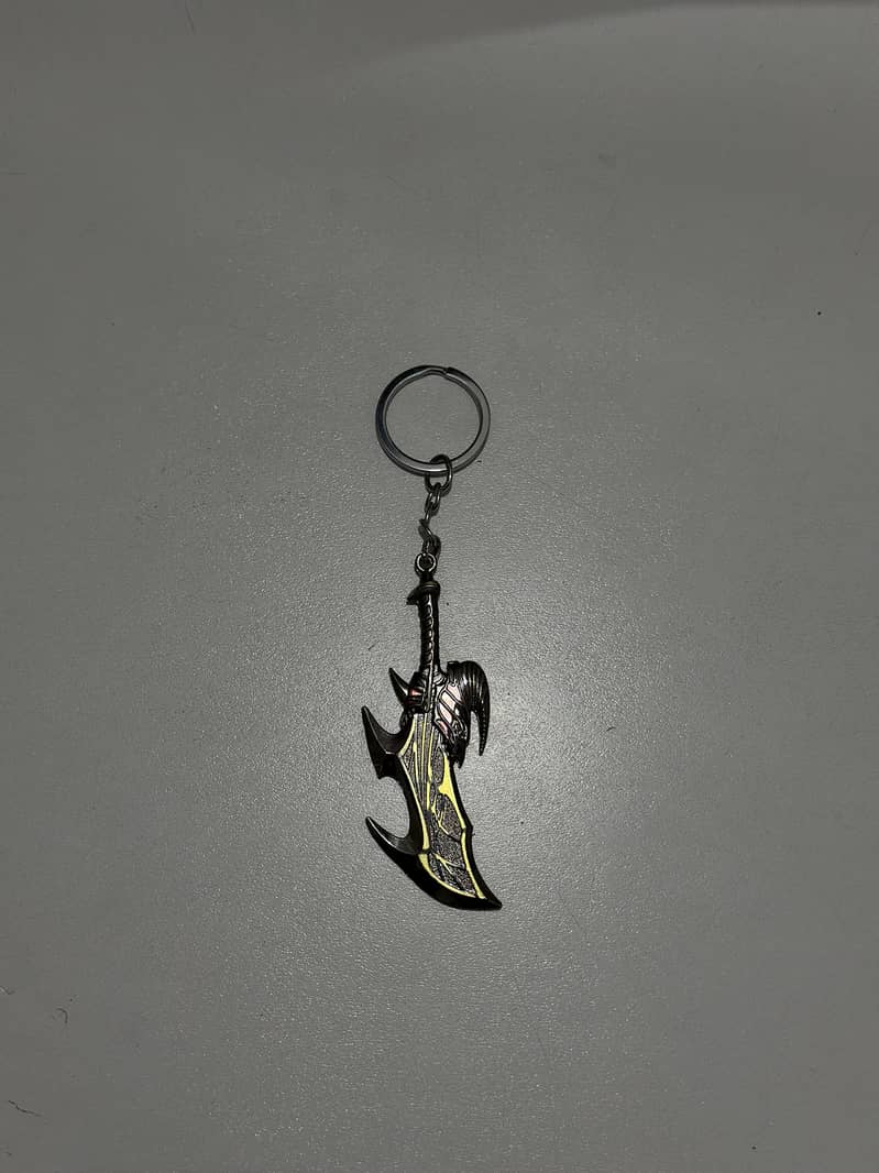 Metal Kratos Keychain 1