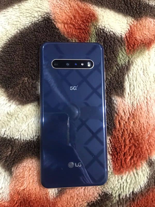 LG V60 THINQ 5G 1