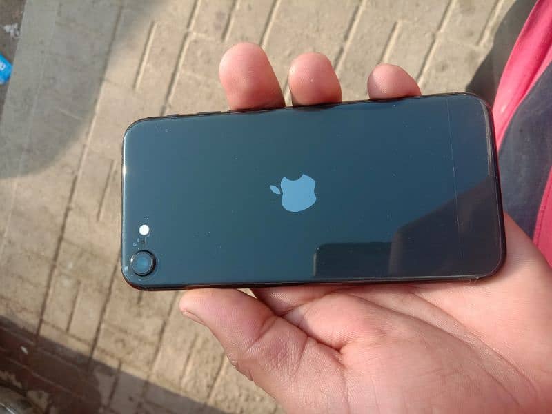 I phone se 2020 exchange ho skta h I phone sy 5