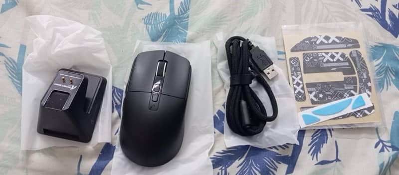 attack shark x6 mouse mint condition 1