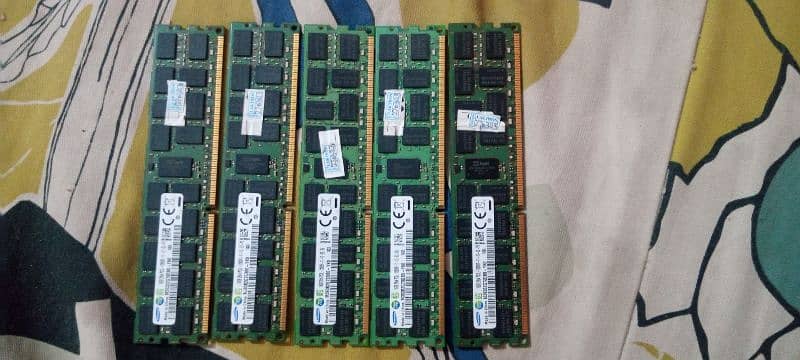 DDR 3 16 GB RAM 2