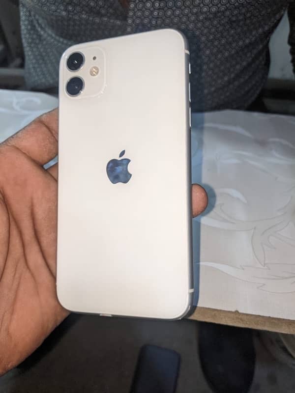 iphone 11 128 gb official pta approved 1