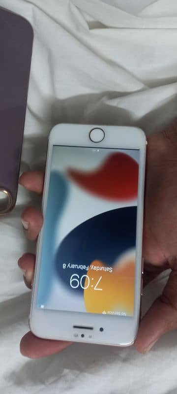 Iphone 7 10/10 Condition 5