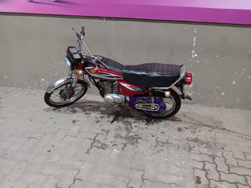 Honda CG 125 2015 3