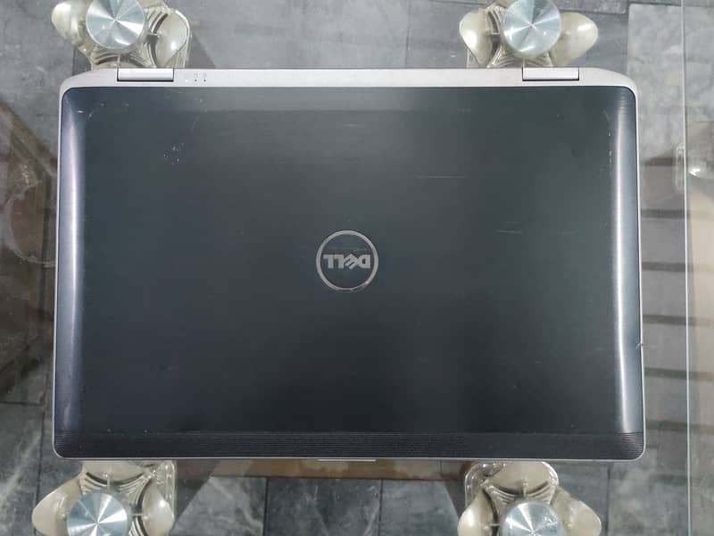 Dell Latitude E6530(i5 3rd 4GB 320GB Fast HDD) 1