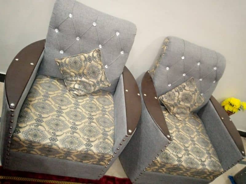 Sofa Set 5 seater 2