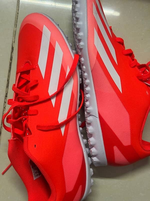 Brand New Adidas Orginal Crazyfast grippers 1