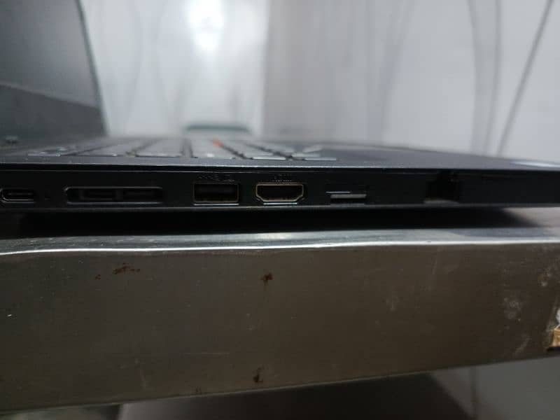 Lenovo thinkpad L480 i5-8 8gen core i5 / 8-256 ram 3