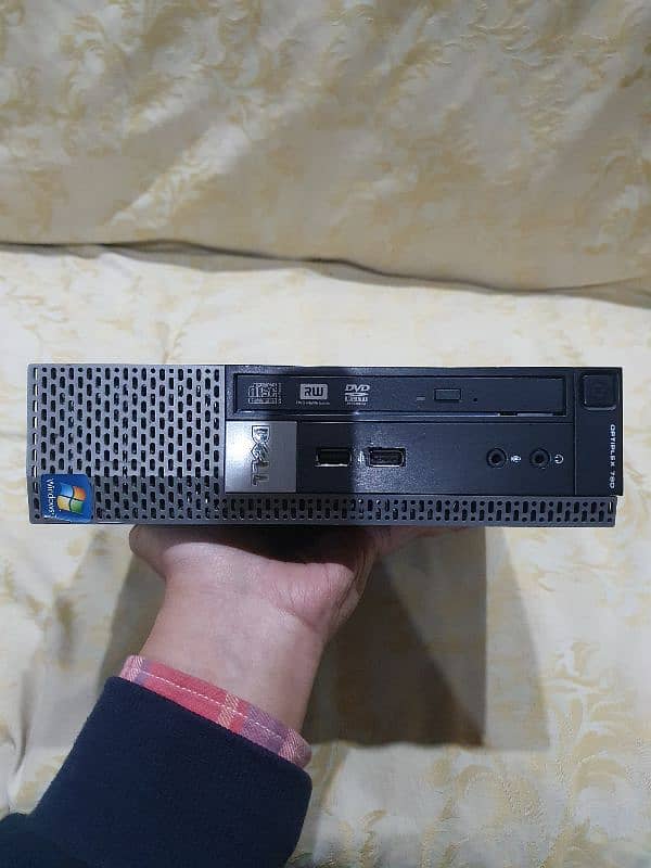 Dell Optiplex 780 Mini Desktop 0