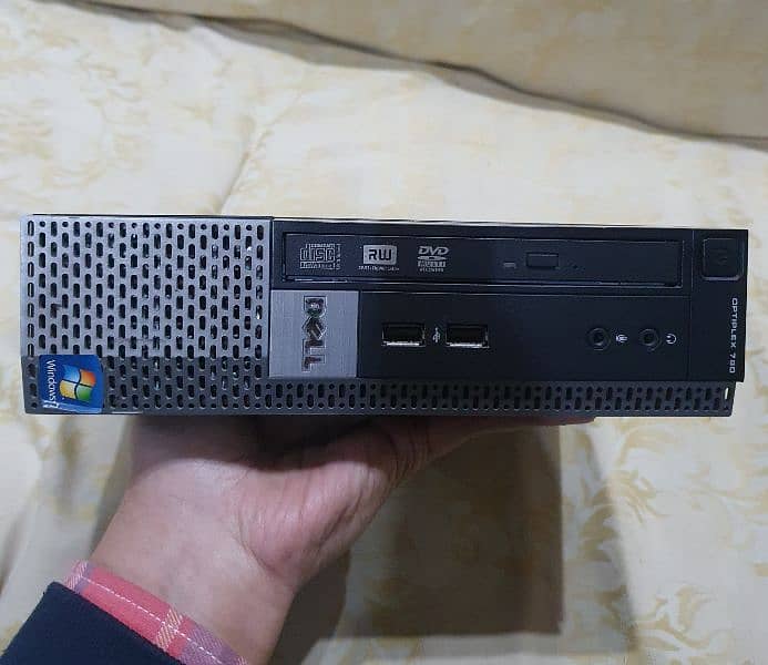 Dell Optiplex 780 Mini Desktop 1