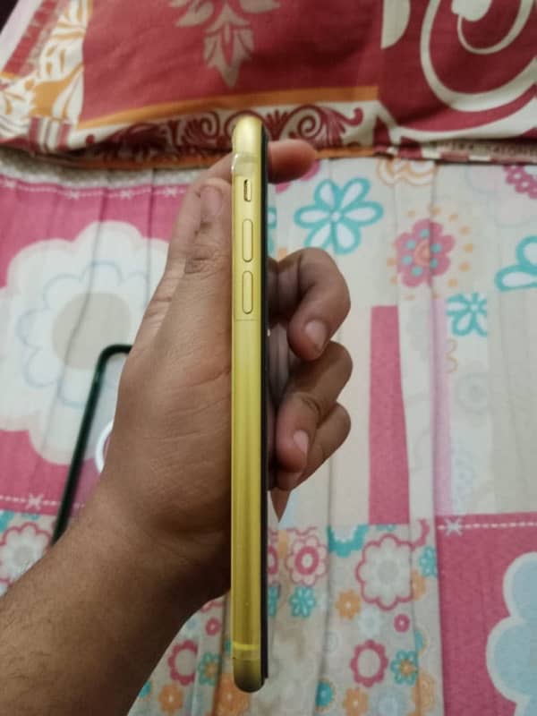 IPhone 11 64 GB (JV) Non pta 2