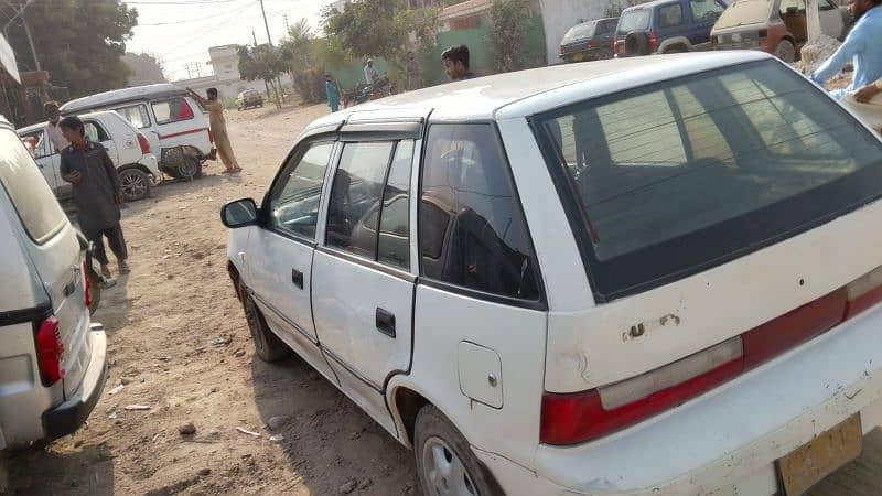 Selling Suzuki Cultus 2001 0