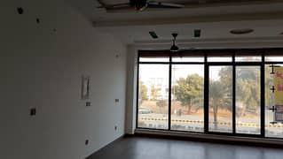 OFFICE FOR RENT PARK VIEW CITY