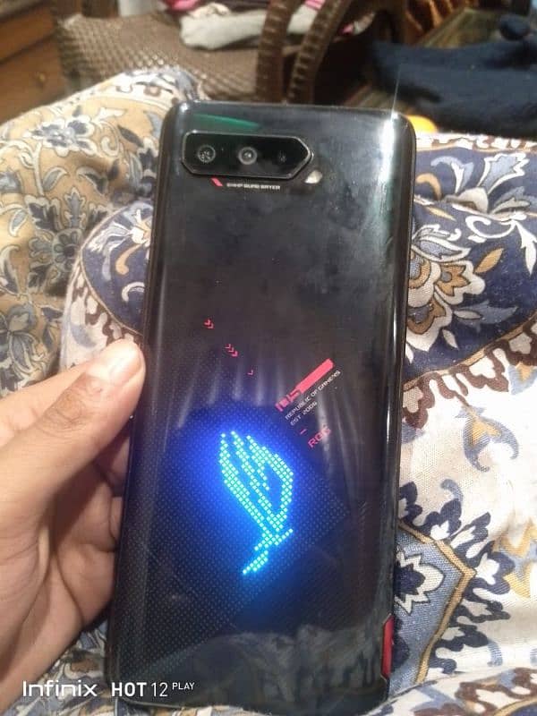 Rog phone 5 4