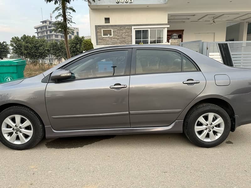 Toyota Corolla XLI 2012 3