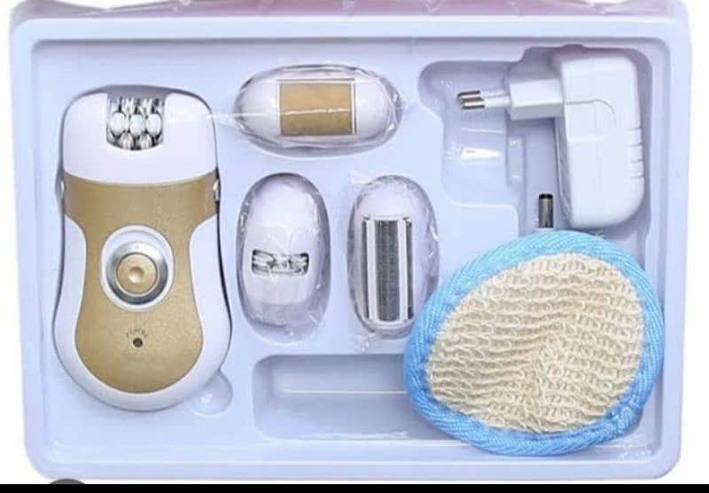 Professional Rechargeable KEMEI ( 4 in 1 ) Women Epilator 3