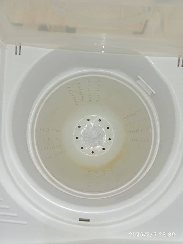 Kenwood washing machine twin tub model number KWM-950SA 13