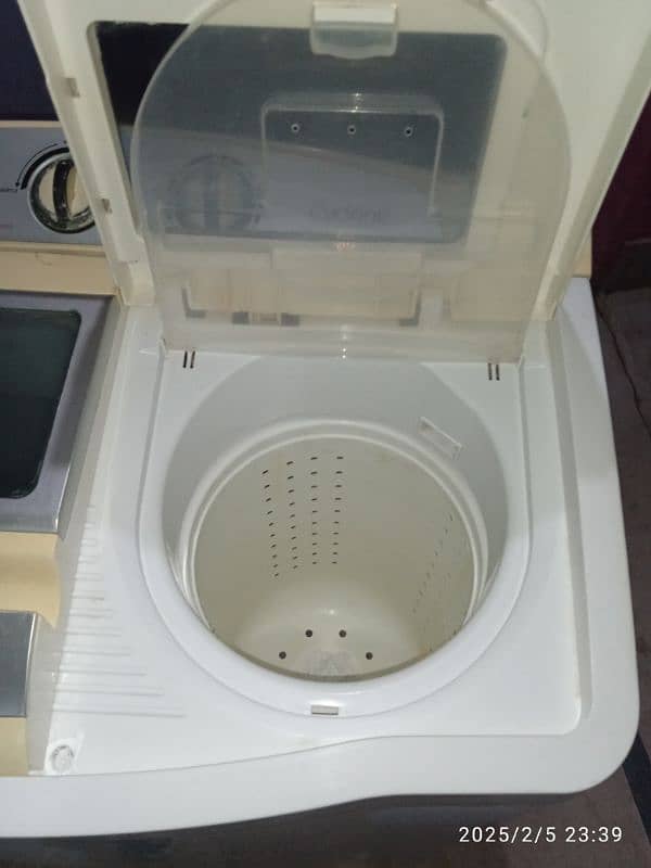 Kenwood washing machine twin tub model number KWM-950SA 15