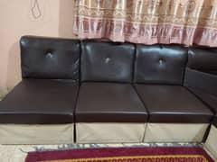 5 seater sofa in dark brown colors