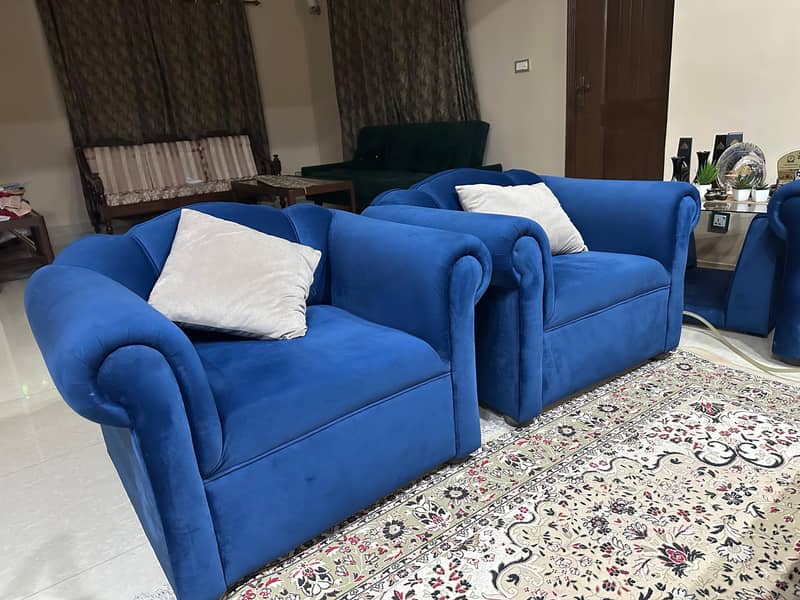 7 seater sofa for sale with curtains 1