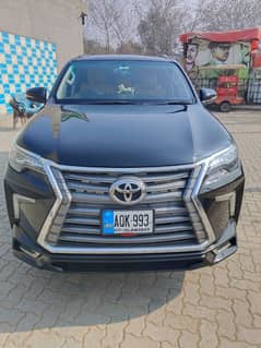 Toyota Fortuner V 2020