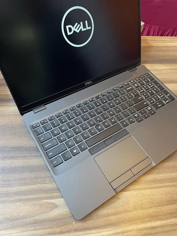 Dell Latitude 5500  Intel Core i5 (8th Gen) | 8GB RAM | 128GB SSD 4